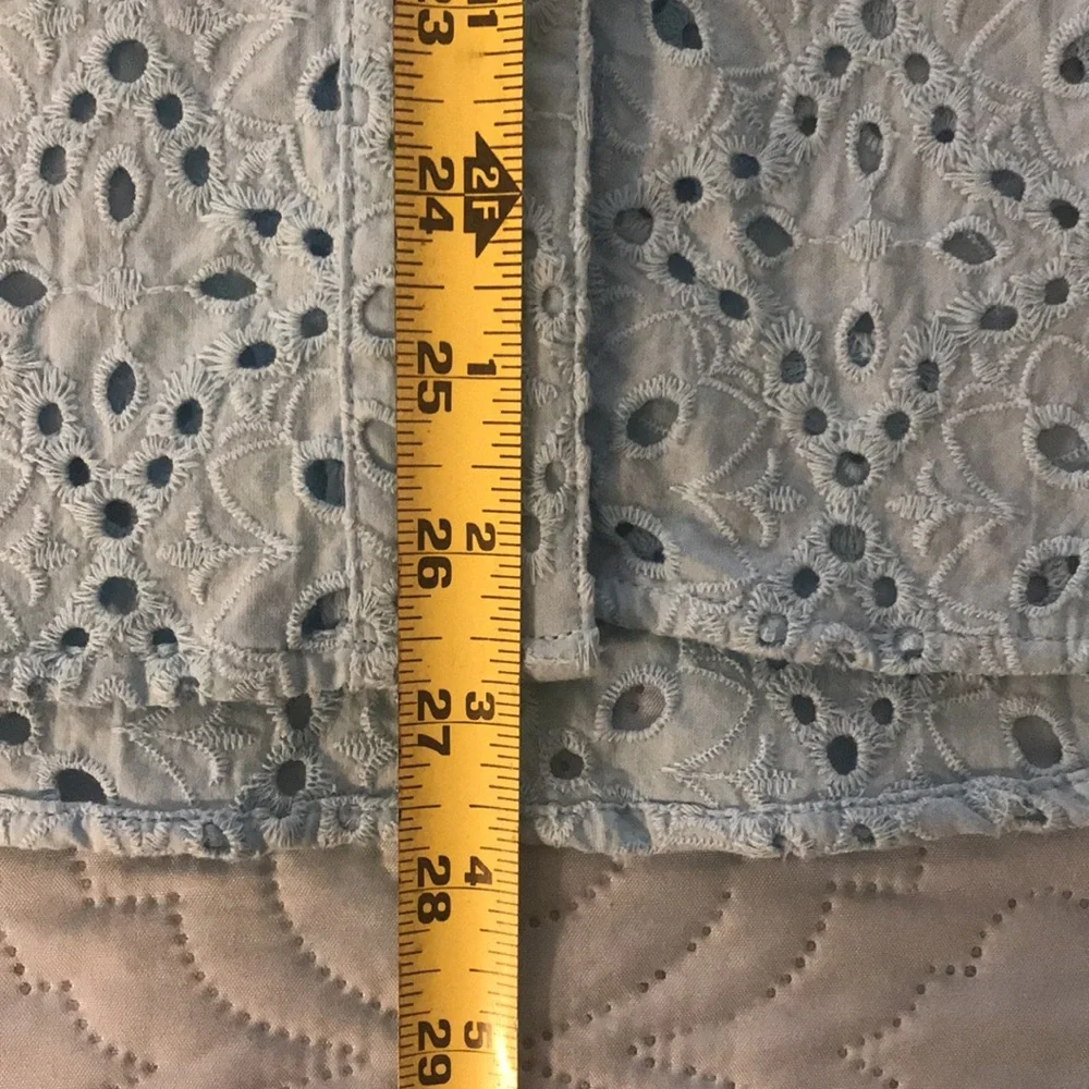 On 34th Blue Cool Eyelet Blouse Top Spring Plus Size Curve Loving Size… - Picture 14 of 15